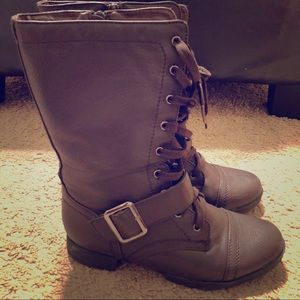 Women’s Boots